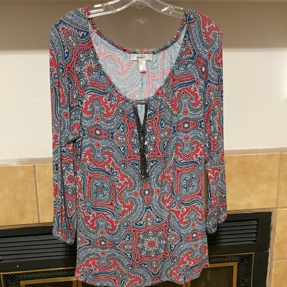 Dress Barn Women’s Lightweight 3/4 Sleeve Patterned Dress Blouse (size M)